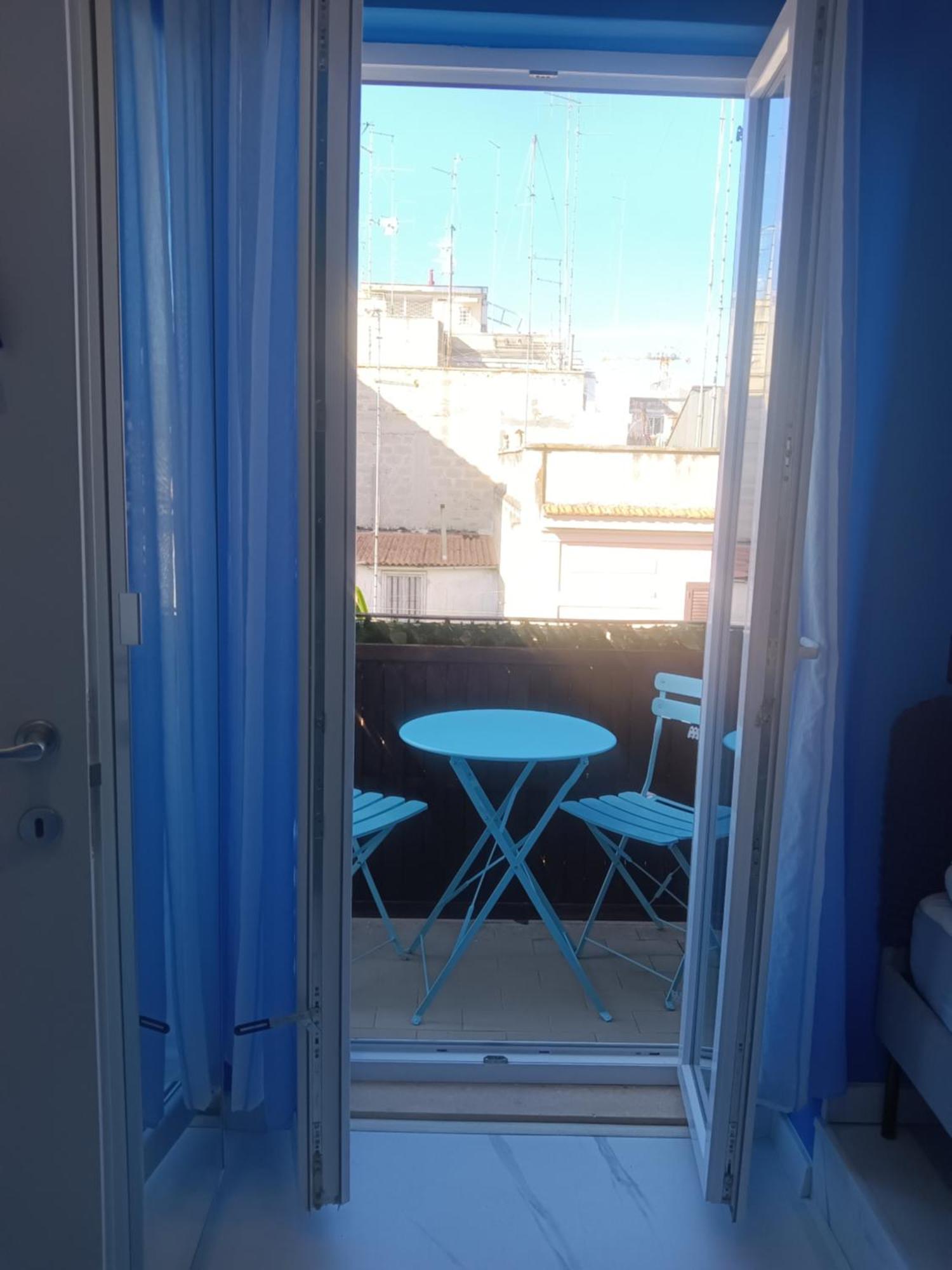 Pokoj Dla 2 Z Prywatnym Balkonem, Lazienka I Wejsciem Bari Exterior foto